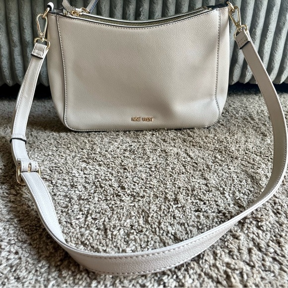 Nine West Shoulder Strap Bag - Picture 1 of 6